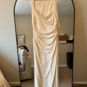 The A&F Ava Knit Midi Dress